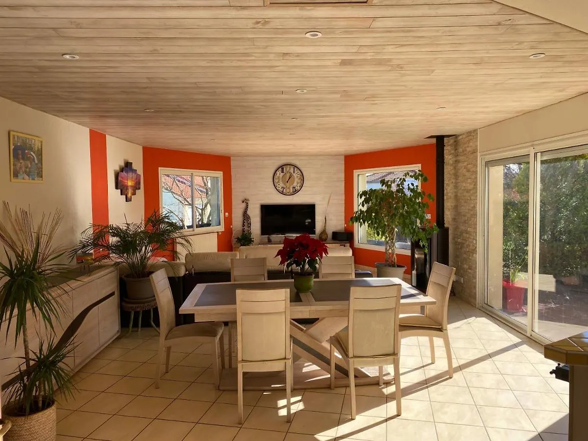 Holiday home Villa Des Chemins Cussac-sur-Loire France