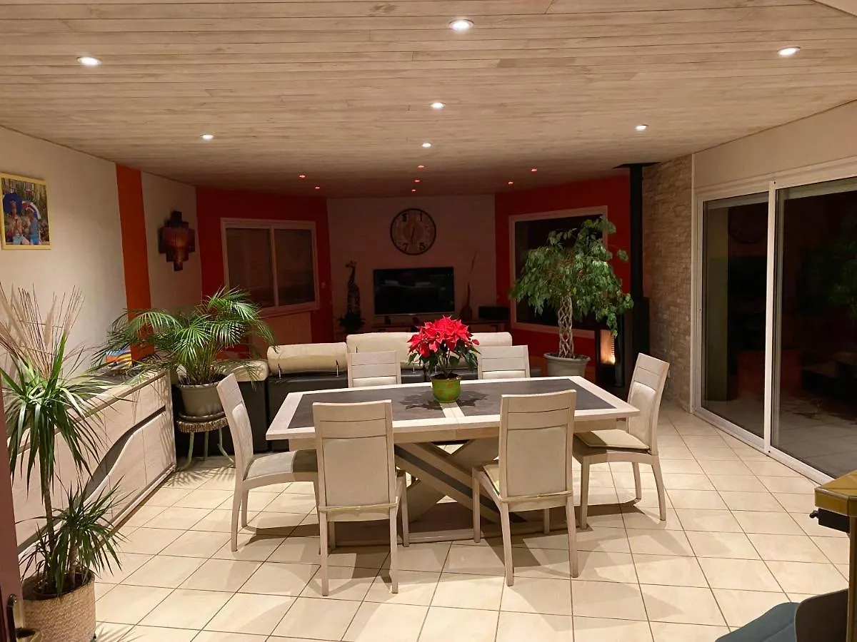 Holiday home Villa Des Chemins Cussac-sur-Loire